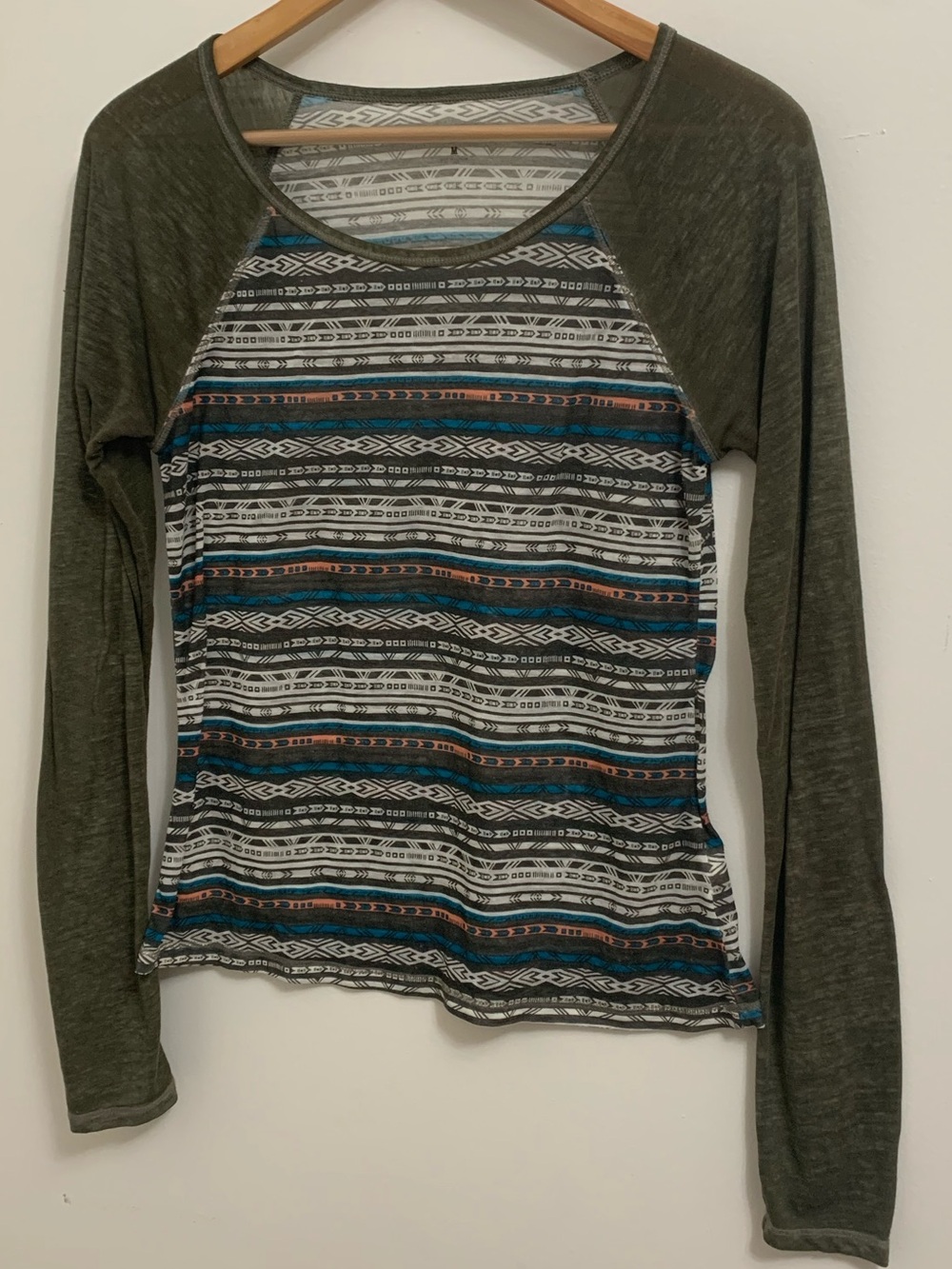 Mudd y2k Sheer Aztec Earthy Green Bella Swan Top Shirt Long sleeve M
